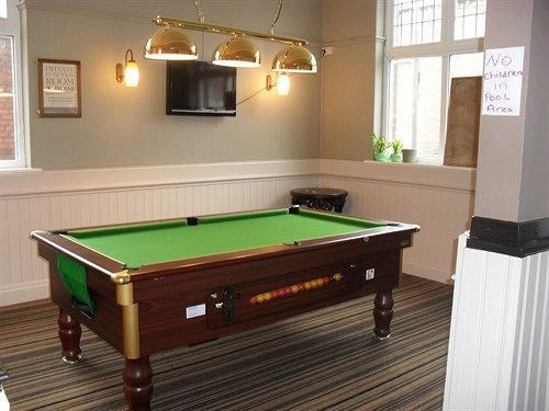 Отель The Miners Arms Лидс Экстерьер фото